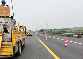 高速道路劃線